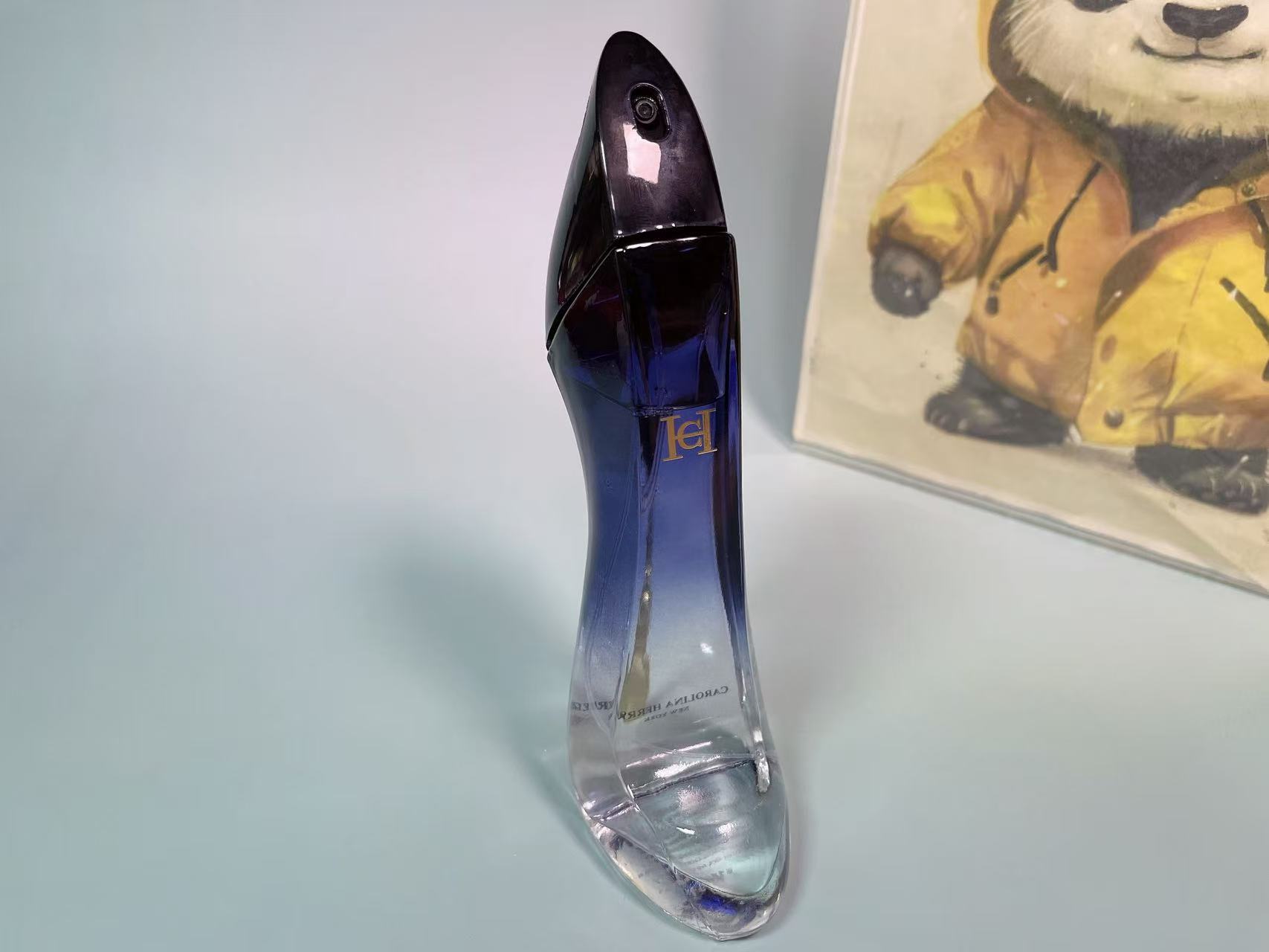 Парфюмерная вода Carolina Herr – обзор и цена Perfume Fragrance Shop